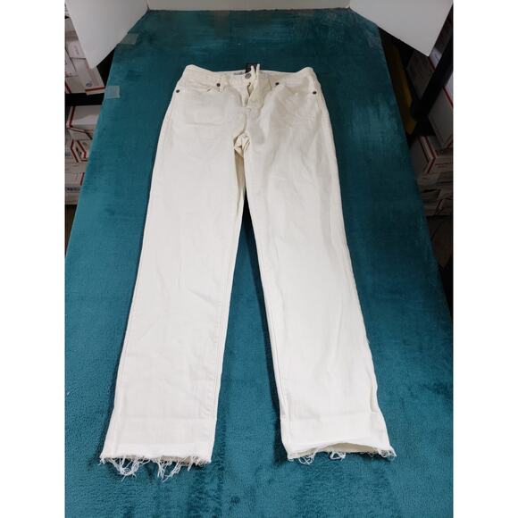 Mossimo Jeans Size 4 Womens White Stretch Denim Pants High Rise Straight Cropped - Picture 2 of 11
